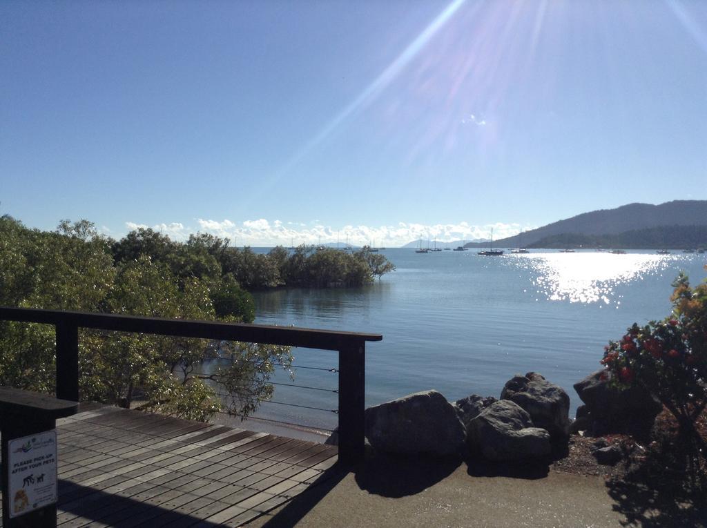 Studio Apartment With Seaview Airlie Beach Exteriér fotografie